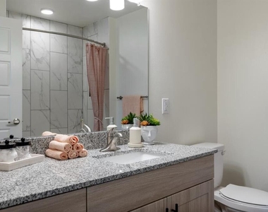 1200 W W Koenig Ln - Photo Thumbnail 20