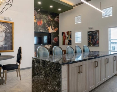1200 W W Koenig Ln - Photo Thumbnail 6