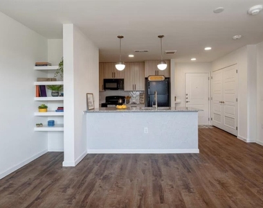 1200 W W Koenig Ln - Photo Thumbnail 18