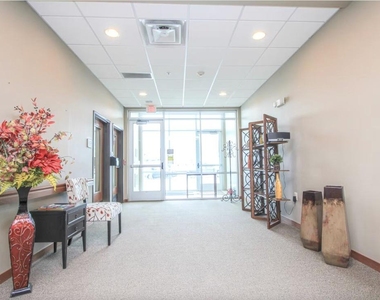 620 N Main Ave - Photo Thumbnail 11