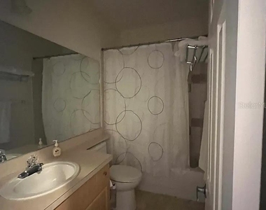 7755 Plantation Circle - Photo Thumbnail 5