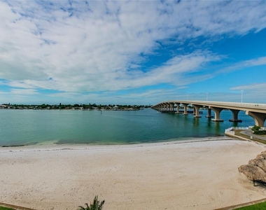 6073 Bahia Del Mar Boulevard - Photo Thumbnail 6