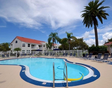 6073 Bahia Del Mar Boulevard - Photo Thumbnail 11