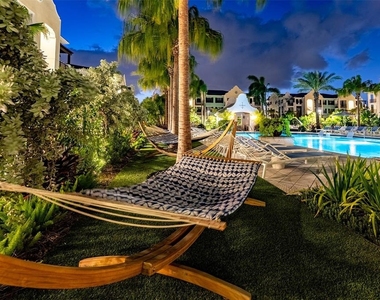 10535 Hamilton Dawn Street - Photo Thumbnail 4