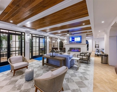 10535 Hamilton Dawn Street - Photo Thumbnail 17