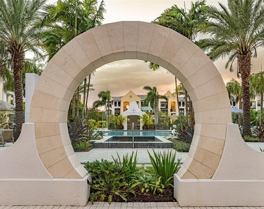 10535 Hamilton Dawn Street - Photo Thumbnail 12