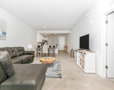 17565 Opal Sand Drive - Photo Thumbnail 18