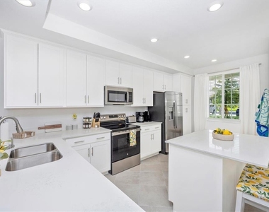 17595 Opal Sand Drive - Photo Thumbnail 5