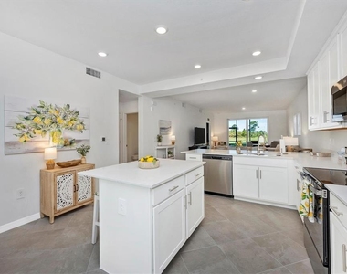 17595 Opal Sand Drive - Photo Thumbnail 8