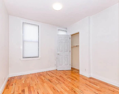294 Harman Street - Photo Thumbnail 2