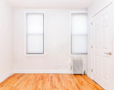 294 Harman Street - Photo Thumbnail 4