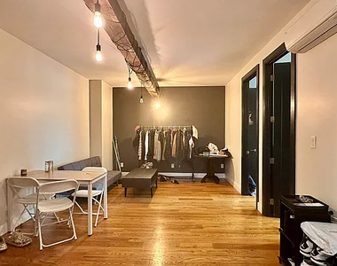 691 Chauncey Street - Photo Thumbnail 2