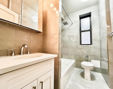640 Fort Washington Avenue - Photo Thumbnail 8