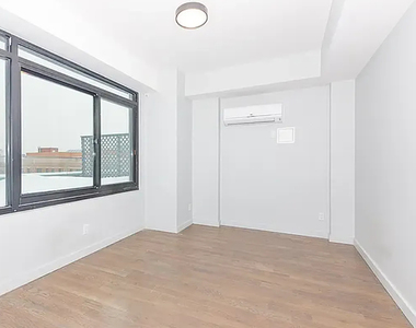 594 Bushwick Avenue - Photo Thumbnail 4