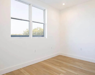 1509 Jefferson Avenue #2 - Photo Thumbnail 5