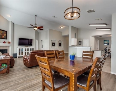 1900 Juniper Drive - Photo Thumbnail 10
