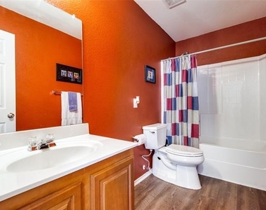 1900 Juniper Drive - Photo Thumbnail 20