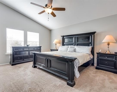 1900 Juniper Drive - Photo Thumbnail 15