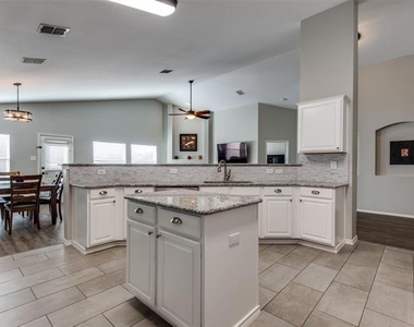 1900 Juniper Drive - Photo Thumbnail 12
