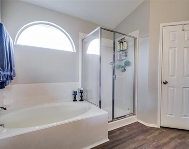 1900 Juniper Drive - Photo Thumbnail 18