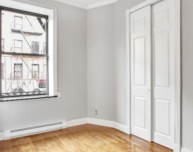 West 103rd Street - Photo Thumbnail 3