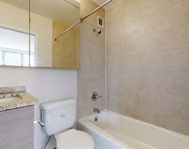 401 E 34th St - Photo Thumbnail 4