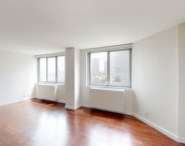 401 E 34th St - Photo Thumbnail 3