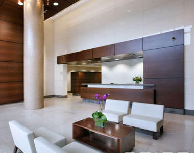 306 Gold Street - Photo Thumbnail 4