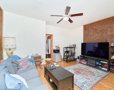 319 E 95th Street - Photo Thumbnail 0