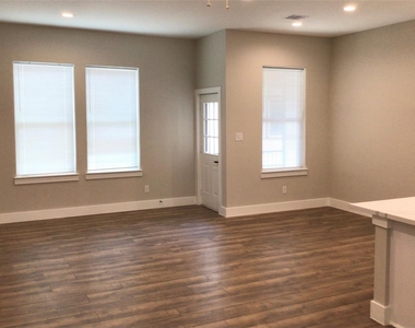 2109 Marnel Road - Photo Thumbnail 9