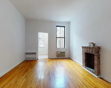 313 East 85th Street - Photo Thumbnail 3