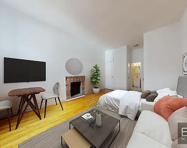 313 East 85th Street - Photo Thumbnail 0