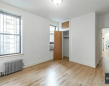 129 East 97th Street - Photo Thumbnail 3