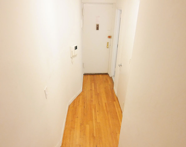 East 31st Street - Photo Thumbnail 4