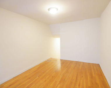 East 31st Street - Photo Thumbnail 2