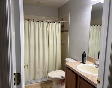 11344 Lake Montgomery Boulevard - Photo Thumbnail 24
