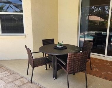 6496 Rookery Circle - Photo Thumbnail 18