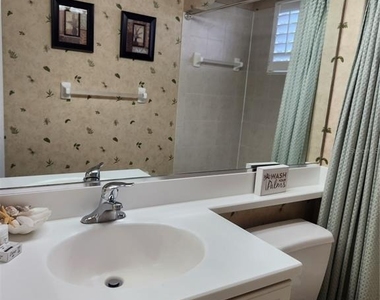 6496 Rookery Circle - Photo Thumbnail 13