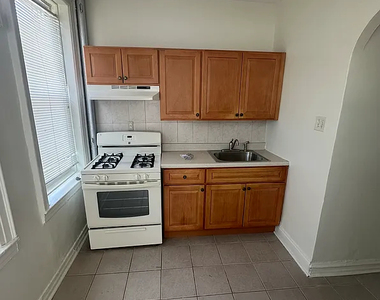 1271 Brooklyn ave - Photo Thumbnail 6