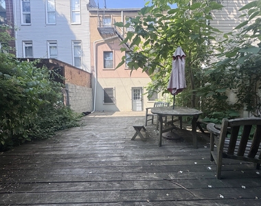 Evergreen Ave & Himrod St - Photo Thumbnail 4