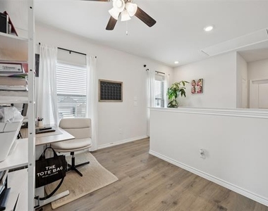 2028 Saddle Way - Photo Thumbnail 9