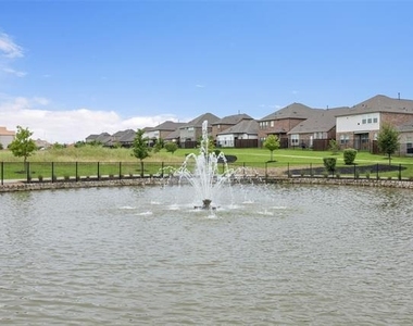 2028 Saddle Way - Photo Thumbnail 25