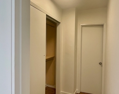 East 79th Street - Photo Thumbnail 2