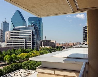 2025 Woodall Rodgers Freeway - Photo Thumbnail 31