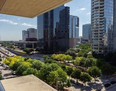 2025 Woodall Rodgers Freeway - Photo Thumbnail 29