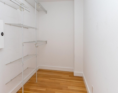 230 Riverside Drive - Photo Thumbnail 7