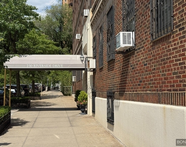 230 Riverside Drive - Photo Thumbnail 18