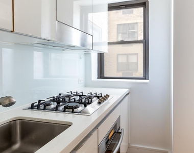 230 Riverside Drive - Photo Thumbnail 6