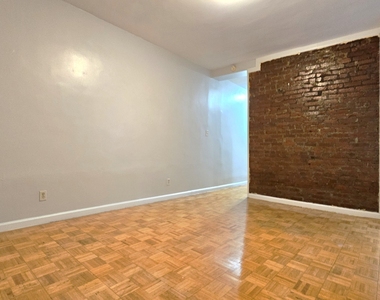 539 West 156th Street - Photo Thumbnail 1