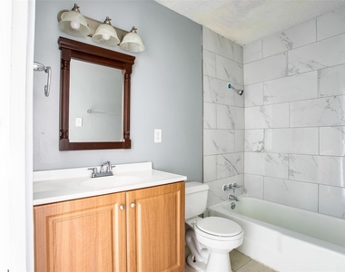 2215 Mission Hill Cir - Photo Thumbnail 8
